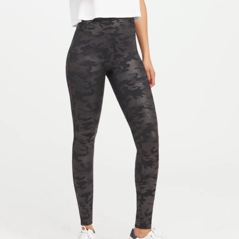Camo Spanx Leggings